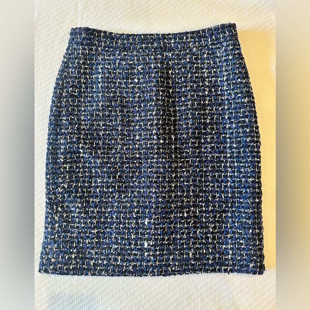 J Crew Pencil Navy Tweed Skirt size 4